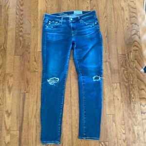 AG denim size 31, the legging ankle, super skinny ankle, distressed